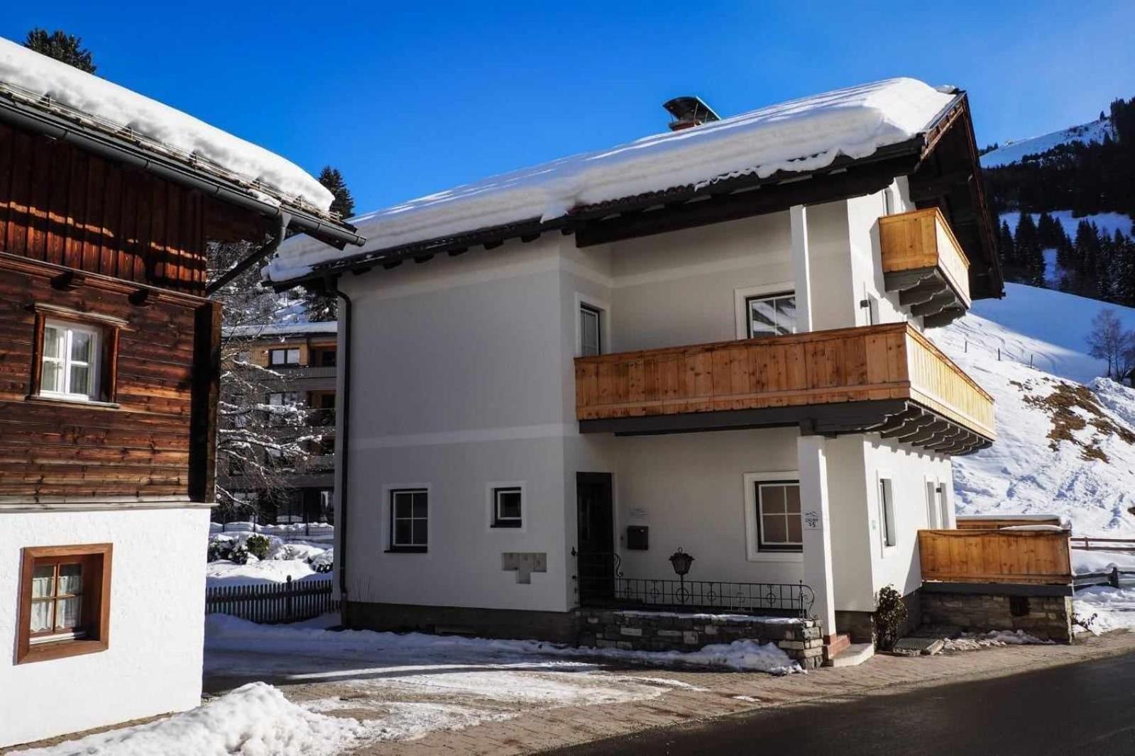 Leni'S Mountain Appartements Dienten am Hochkönig Exterior foto